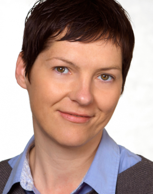 mag. Katarina Železnik Logar